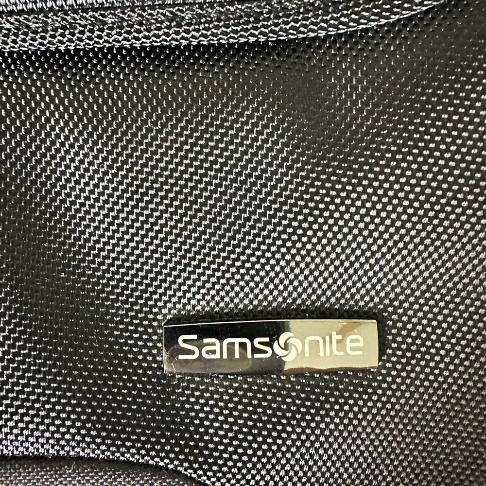New Samsonite computer bag/briefcase